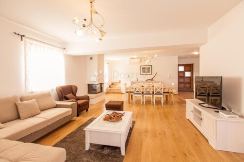 Thumbnail 5939117 - 6