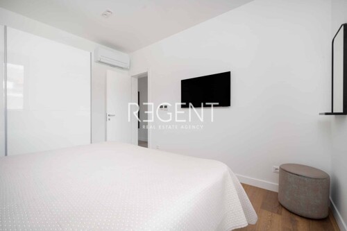 Thumbnail 5940461 - 10