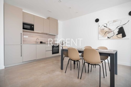 Thumbnail 5940461 - 2