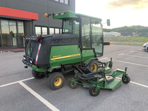 Traktorska kosilica John Deere 1600 4x4 malčer