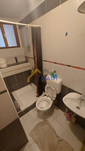 Thumbnail 5941756 - 10