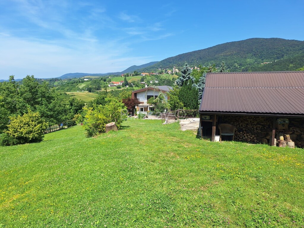 Image 5942798 - 8