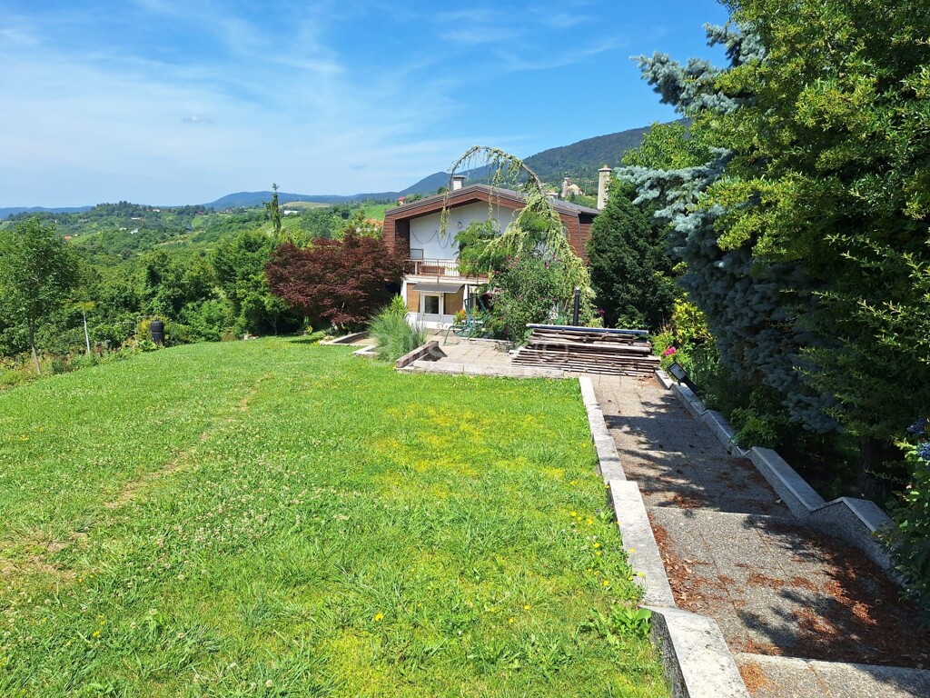 Image 5942798 - 2