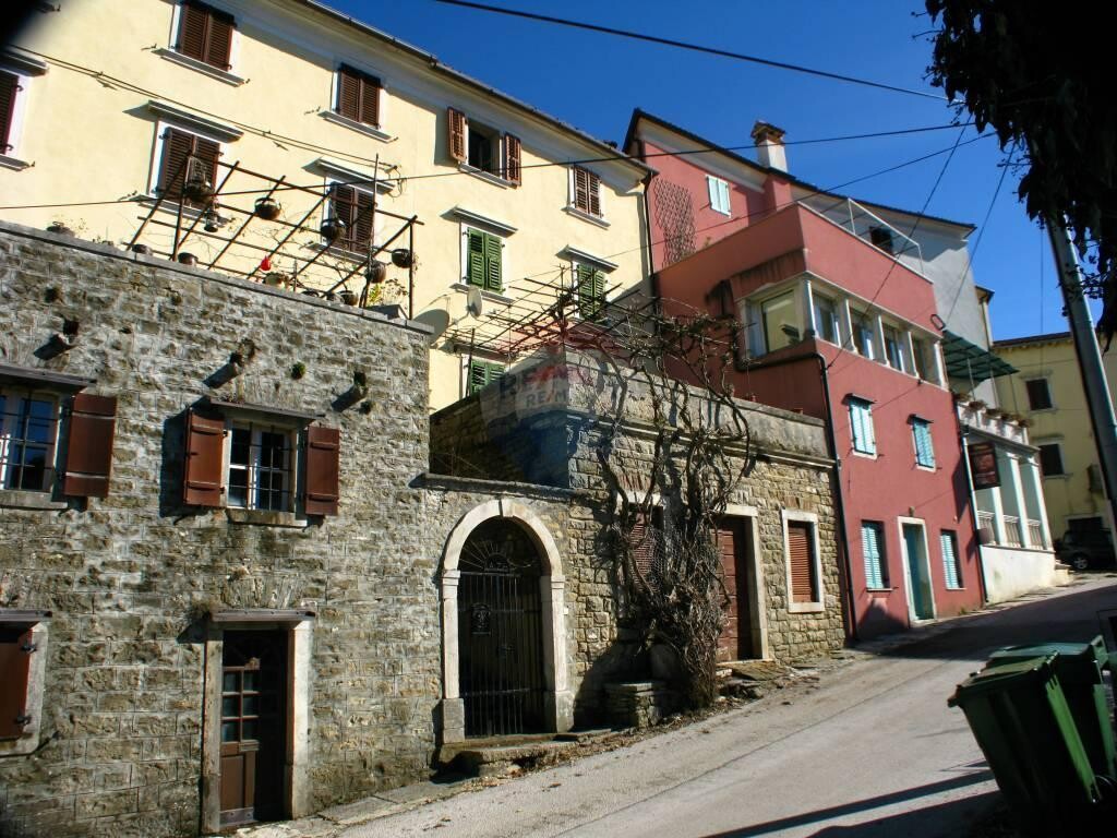 Image 5944536 - 2