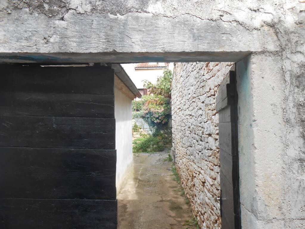 Image 5944538 - 9
