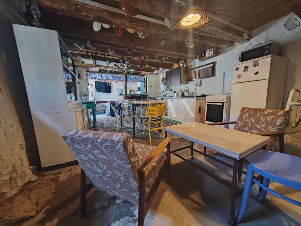 Image 5945287 - 3