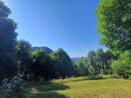 Sa terase ću promatrati vrhove goranskih planina.