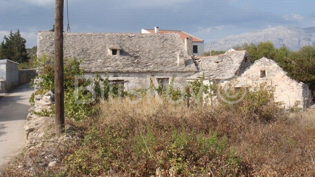 Image 5947824 - 5