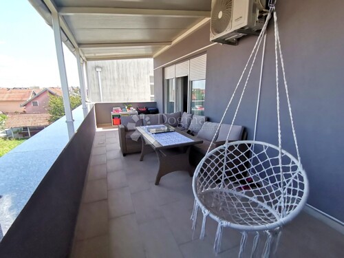 Thumbnail 5950337 - 7