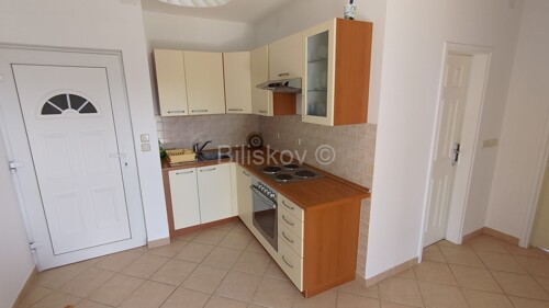 Thumbnail 5950413 - 3