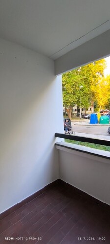 Thumbnail 5951835 - 3