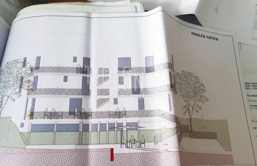 Thumbnail 5951985 - 4