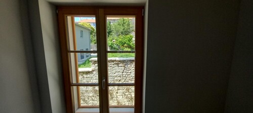 Thumbnail 5952039 - 9