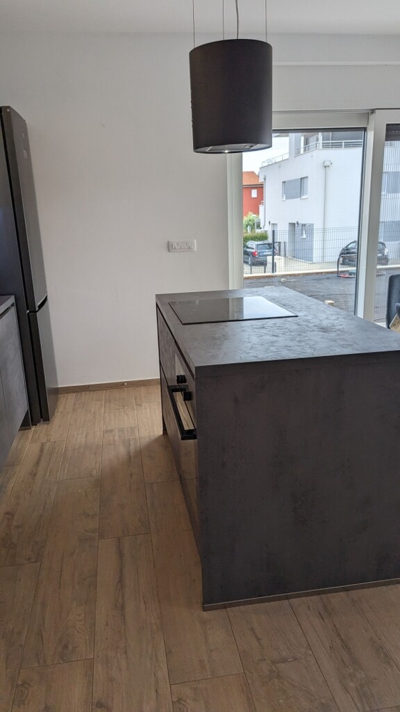 Image 6056740 - 4