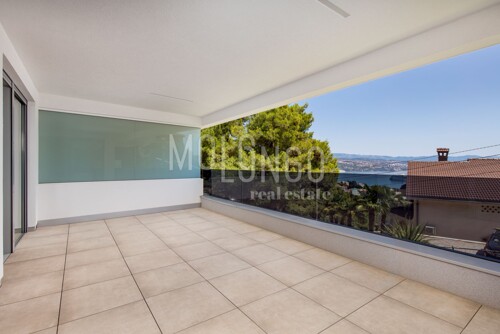 Thumbnail 6057027 - 5