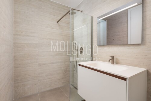 Thumbnail 6057027 - 10