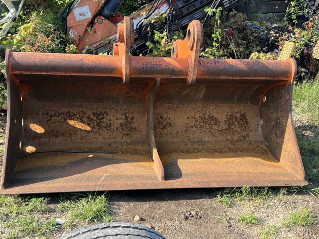 Planirka korpa za bager od ca 30 tona