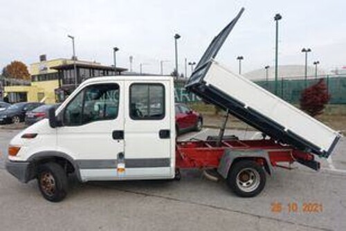 Thumbnail 6057630 - 1