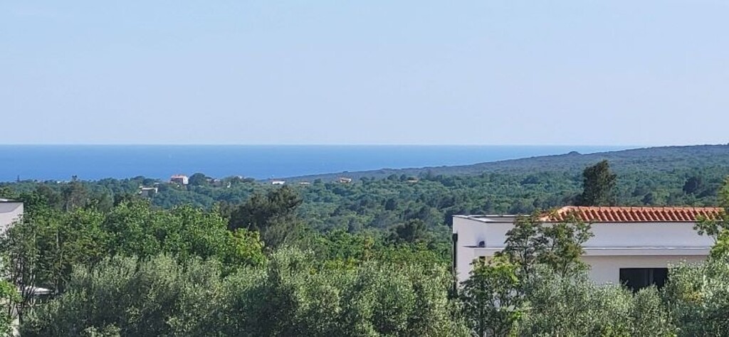 Image 6058432 - 4