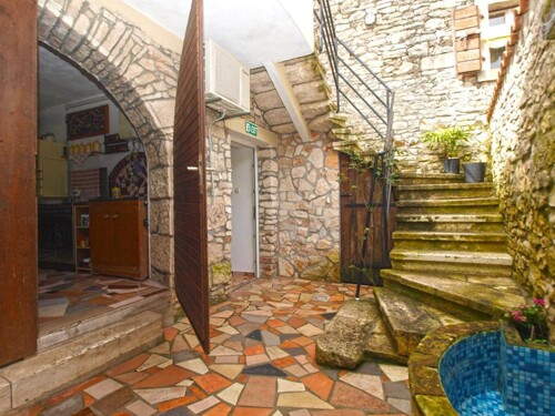 Thumbnail 6061601 - 4