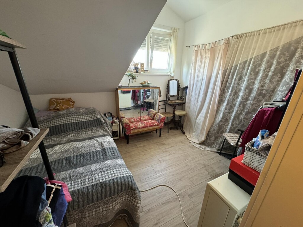 Image 6062315 - 6