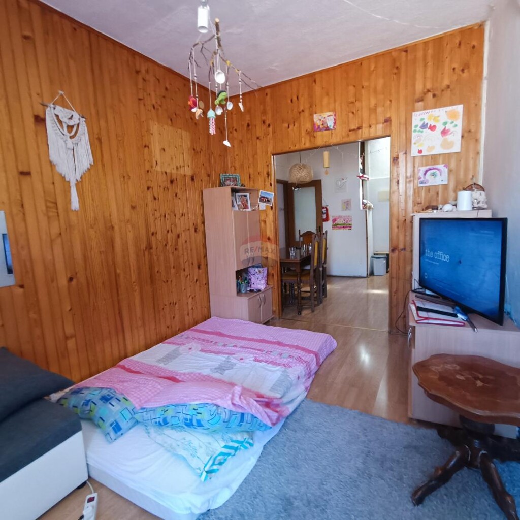 Image 6062832 - 4