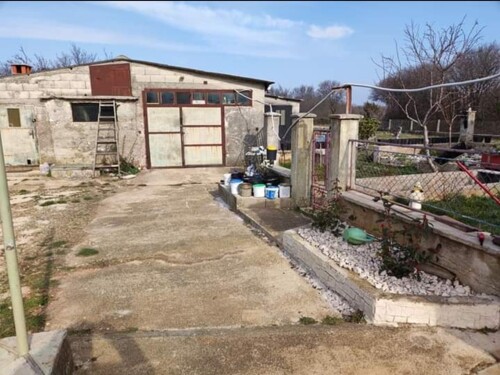 Thumbnail 6063130 - 3