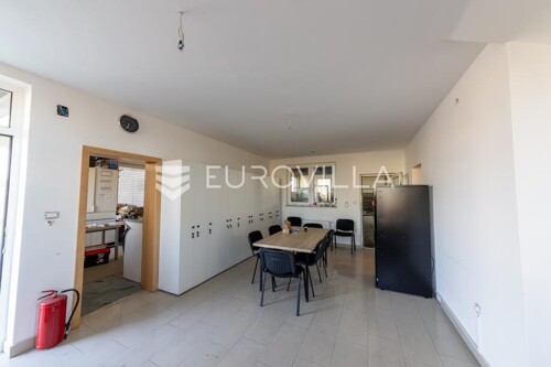 Thumbnail 6063414 - 30