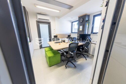 Thumbnail 6063414 - 31