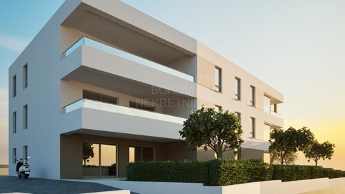Thumbnail 6063510 - 2