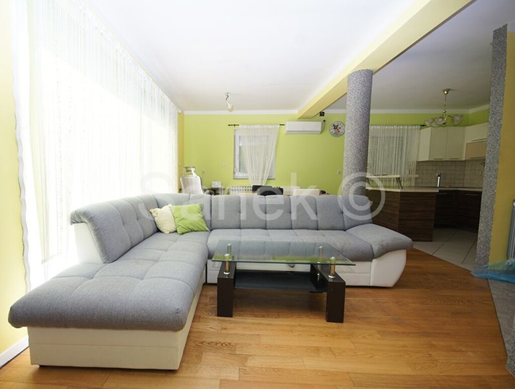 Image 6064688 - 8