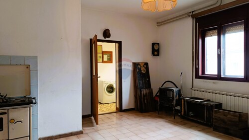 Thumbnail 6073027 - 5