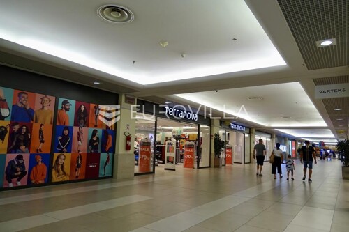 Thumbnail 6074462 - 9