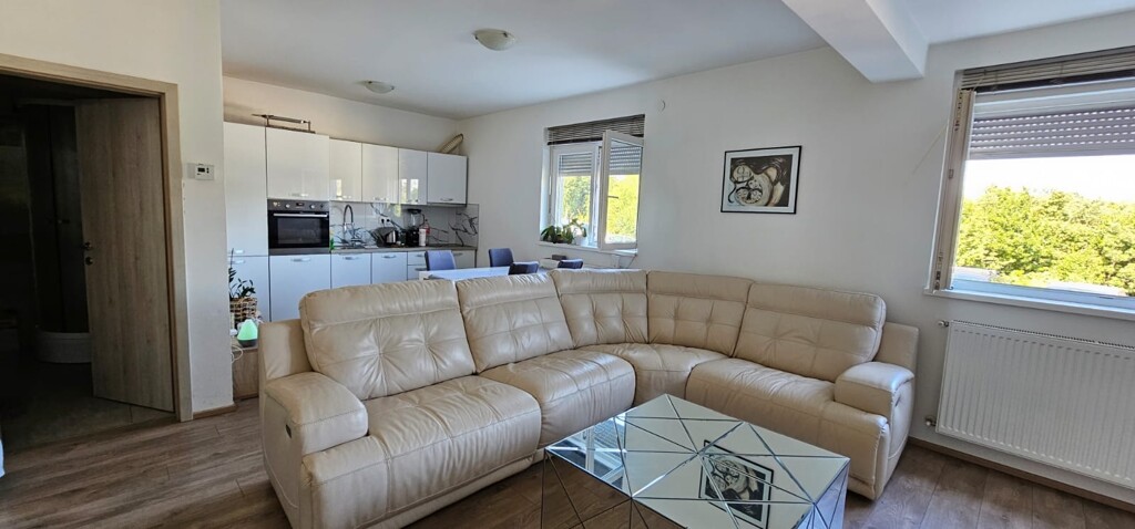 Image 6074676 - 2