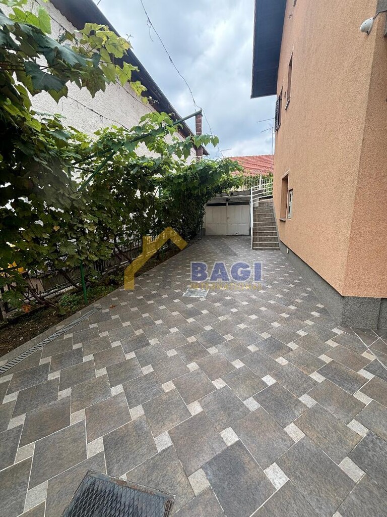 Image 6075046 - 3
