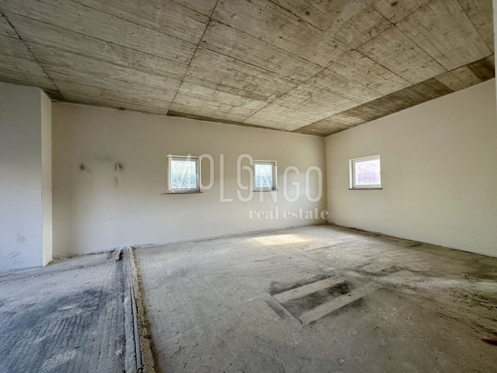 Image 6075198 - 5