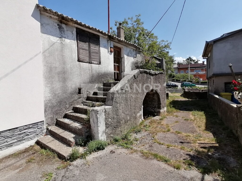 Image 6075291 - 1