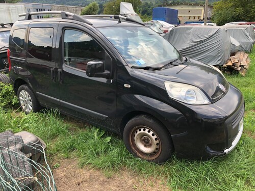Fiat qubo 1.3 mtj, 70 kw, 2011 god u dijelovima prodajem