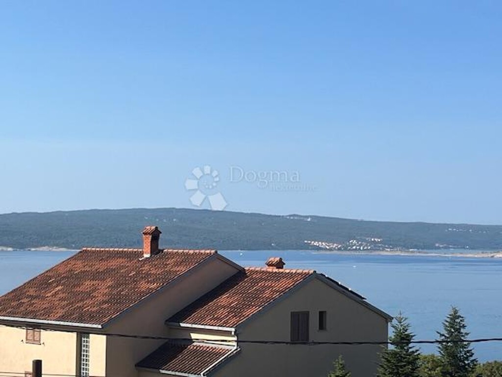 Image 6075910 - 1