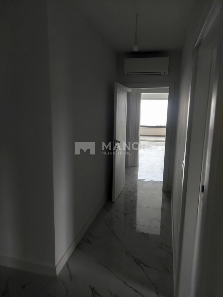 Image 6076092 - 5