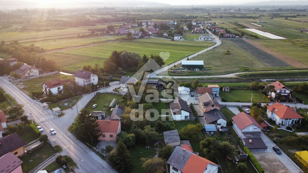 Image 6076818 - 9