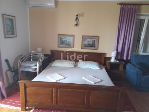 Thumbnail 6082432 - 24