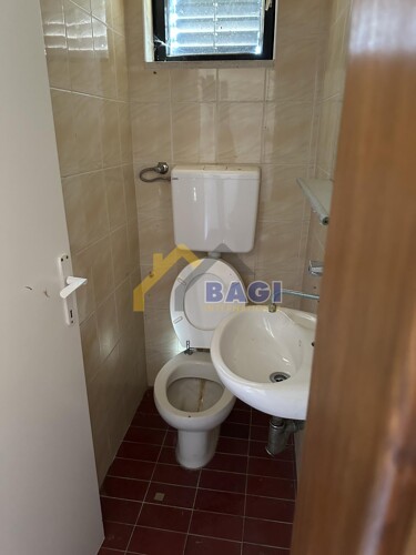 Thumbnail 6083414 - 3