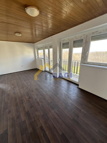 Thumbnail 6083414 - 2