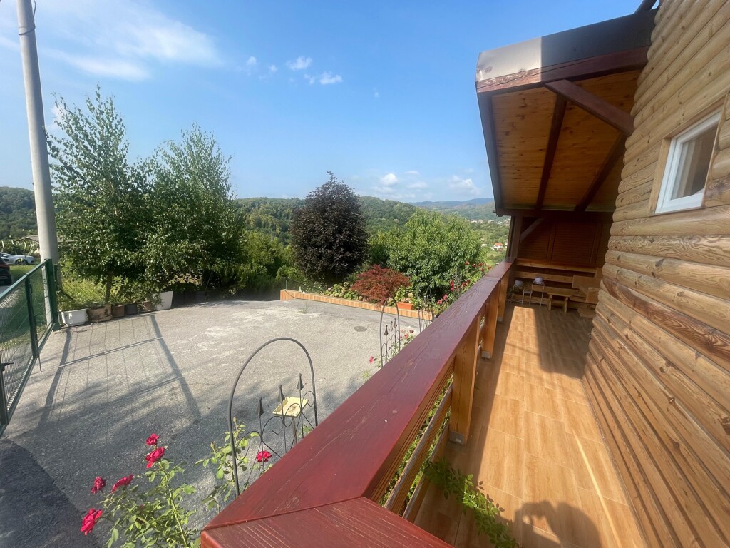 Image 6083483 - 4