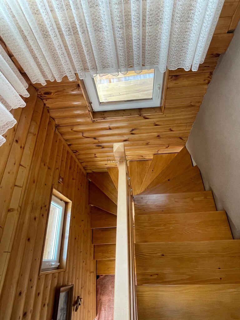 Image 6083483 - 26