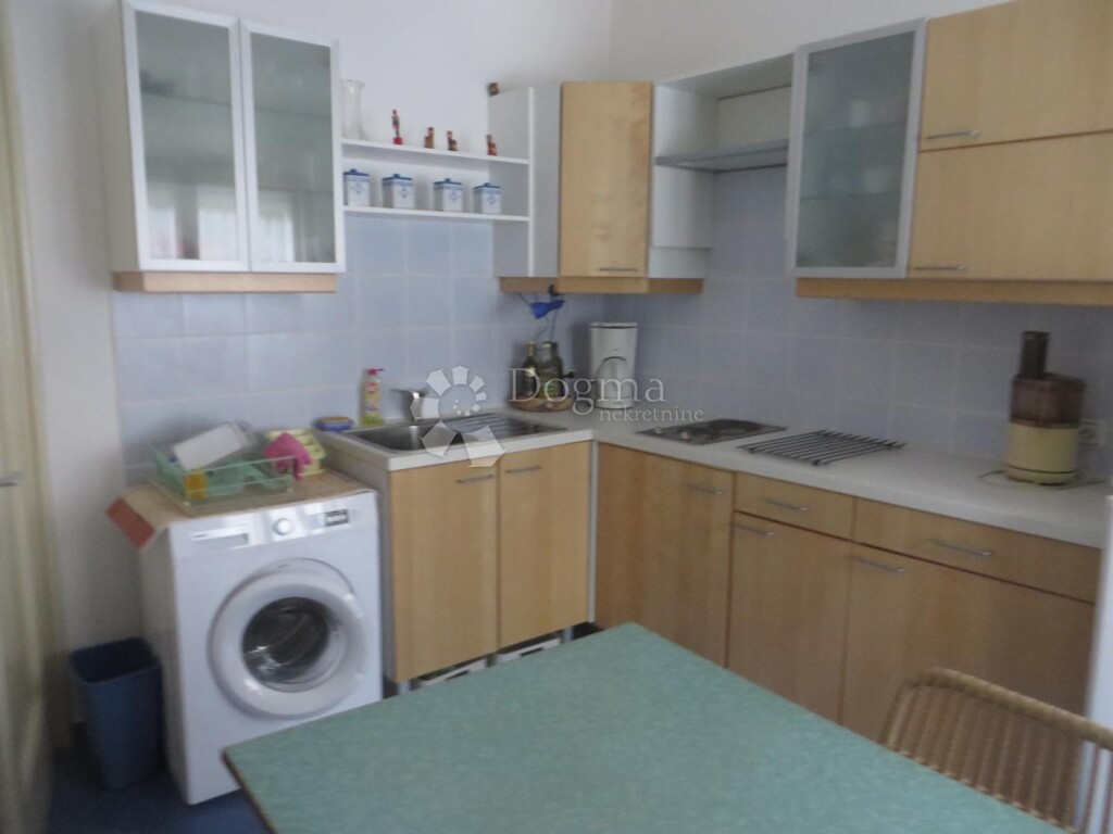 Image 6083900 - 3