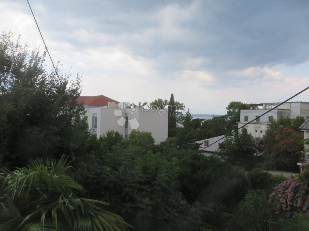 Image 6083900 - 9