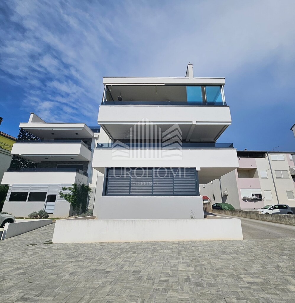 Image 6083936 - 1