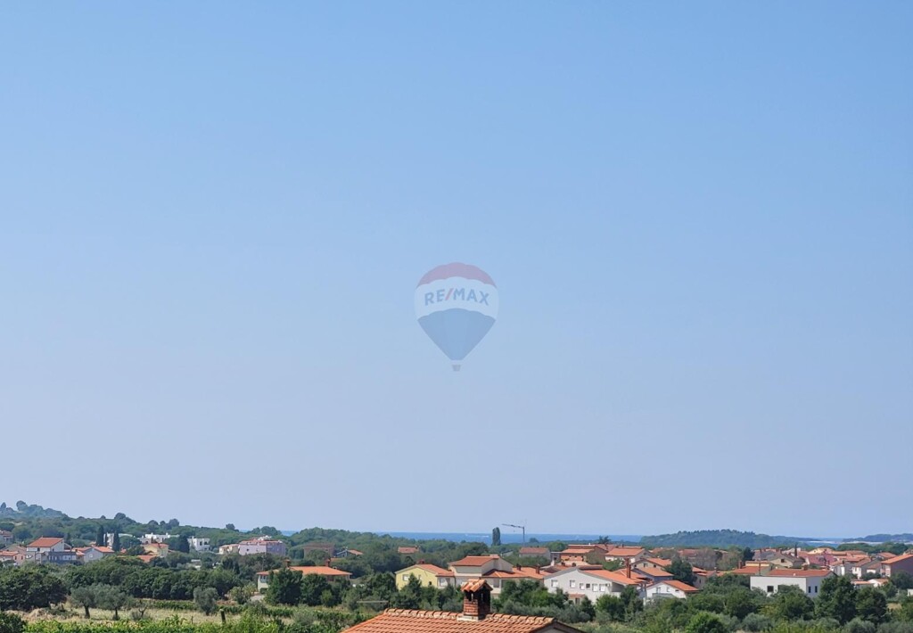 Image 6084094 - 6
